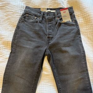 Levi's Men's Relaxed Fit Dark Gray Jeans